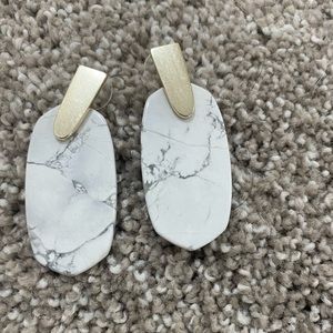 Kendra Scott white earrings